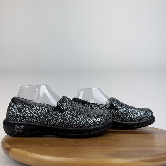 Womens Alegria Keli Steel Wheels Black Leather Casual Comfort Clogs Size EU 40 - Picture 1 of 8